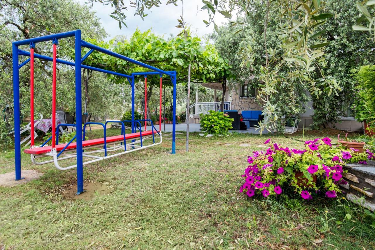 Kiriakos Holiday Home Astris Exterior foto