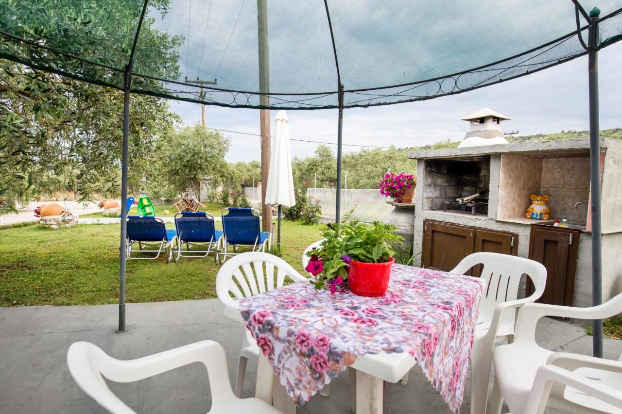 Kiriakos Holiday Home Astris Exterior foto