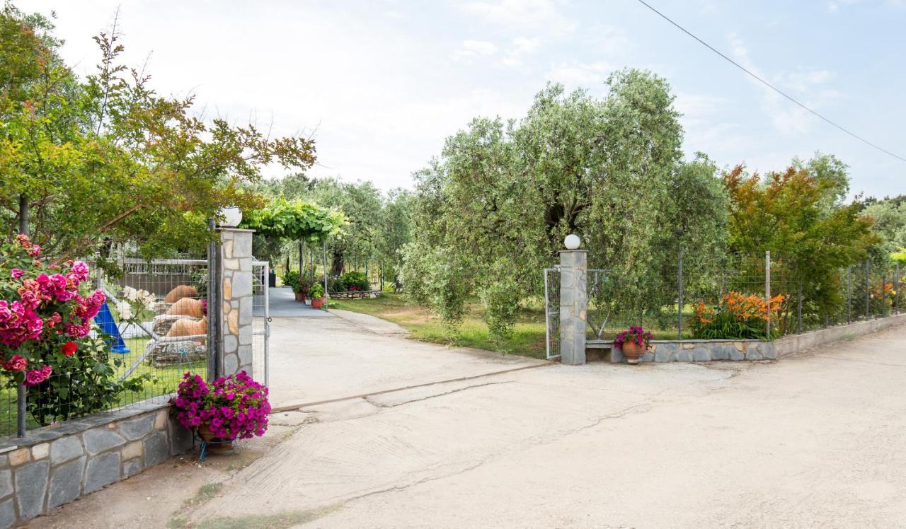 Kiriakos Holiday Home Astris Exterior foto